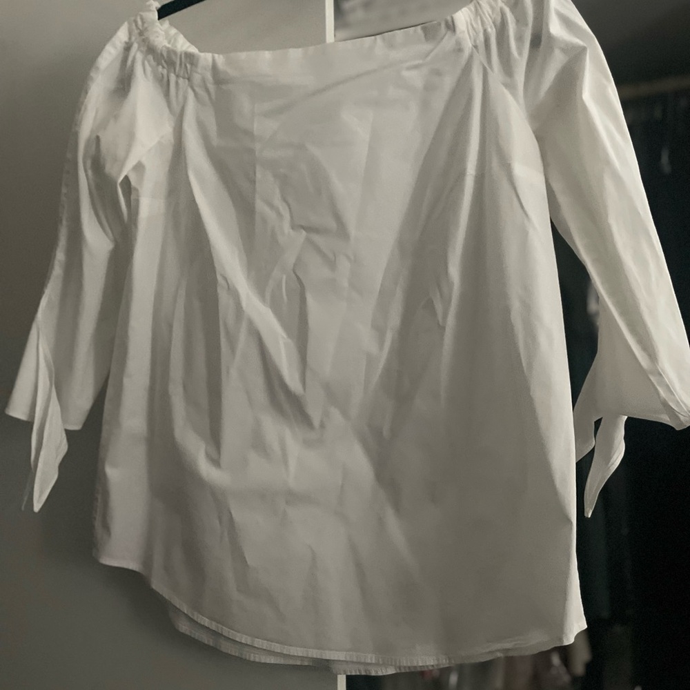 Elegant White Off-Shoulder Women's Top